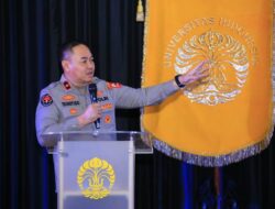 Divhumas Polri Raih Gold Winner Kategori Keterbukaan Informasi di Makaravox UI PR Awards 2025