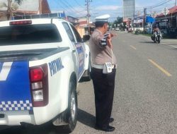 Jaga Kelancaran Lalu Lintas dan Ketertiban Masyarakat, Satlantas Polres Touna Gelar “Blue Light Patrol” 