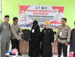 Wakapolres Tojo Una Una Ajak Istri Eks Napiter Jadi Agen Kamtibmas Lewat Pelatihan Menjahit