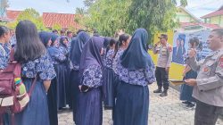 Polres Touna Gencarkan Sosialisasi SMA Taruna Bhayangkara di SMPN 1 Ampana Kota